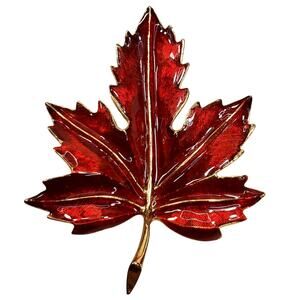Red Enamel Autumn Fall Realistic Leaf 2.25" Vtg Gold Tone